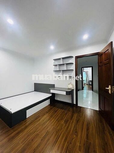 OTO, KINH DOANH ĐỖ CỬA TRÊN ĐƯỜNG CỔ NHUẾ CẦN BÁN GẤP