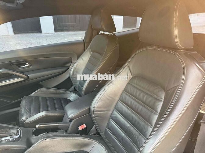 Volkswagen Scirocco 2010 - 90000 km