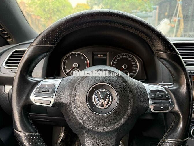 Volkswagen Scirocco 2010 - 90000 km