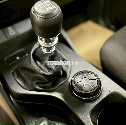 CHỈ *** 2 CHIẾC FORD RANGER XL MT 2025