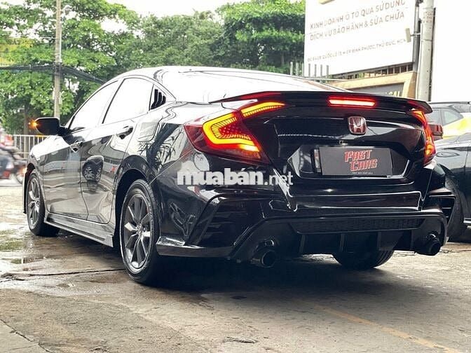 Honda Civic 2019  - 68000 km