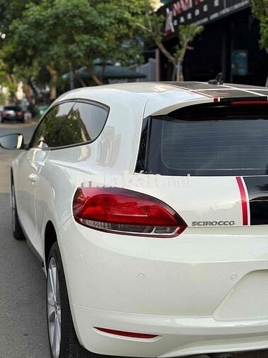 Volkswagen Scirocco 2010 - 90000 km