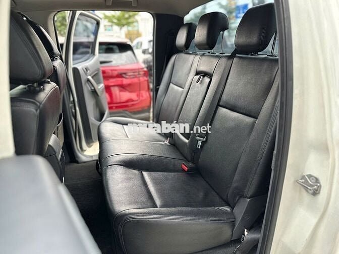 Bán xe bán tải Ranger 1 cầu số tự động nhập Thái