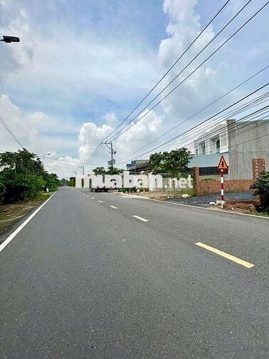 BÁN NHÀ LẦU HIỆN ĐẠI NẰM NGAY PHƯỜNG TÂN TRIỀU GIÁP BỬU LONG