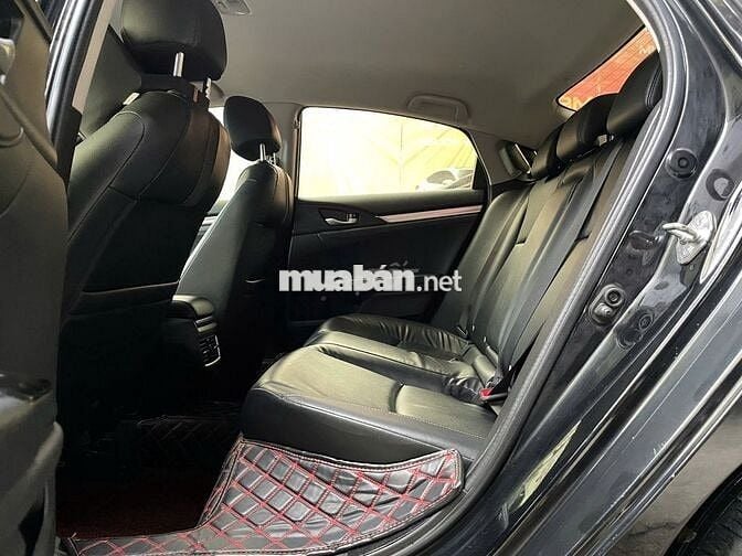 Honda Civic 2019  - 68000 km