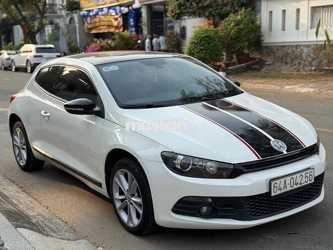 Volkswagen Scirocco 2010 - 90000 km