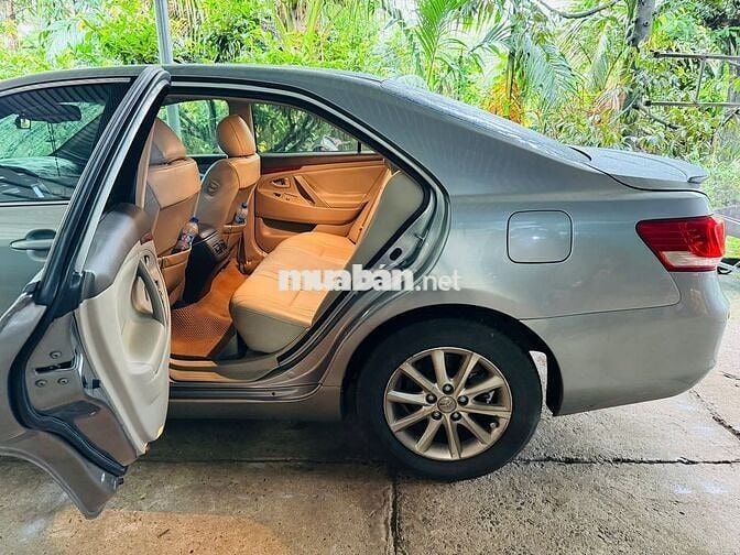 Toyota Camry 2011  - 20000 km