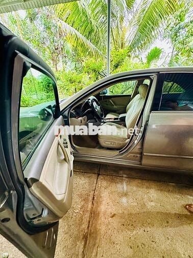 Toyota Camry 2011  - 20000 km