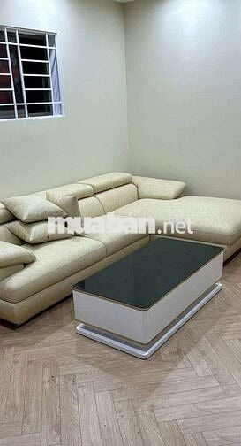 Bán gấp căn 110m gồm 3pn, 2wc. Chung cư Nàng Hương - Nguyễn Trãi.