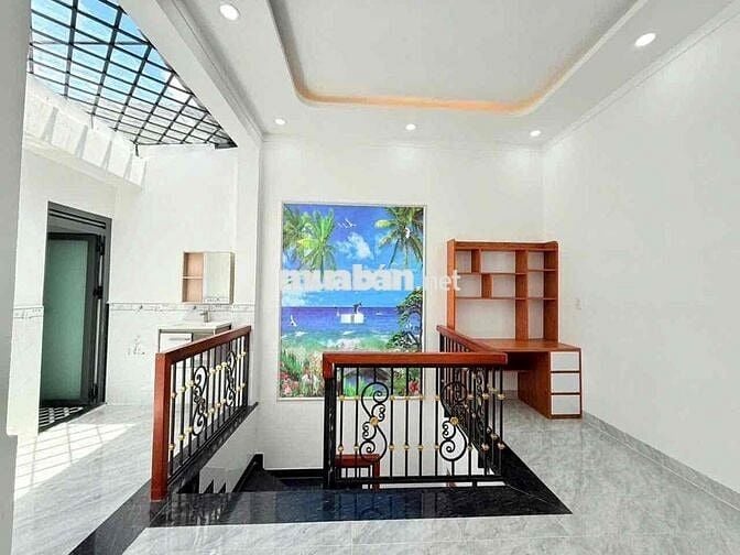 Bán nhà 1 trệt 1 lầu sổ hoàn công , gần cầu Đồng Nai , phường Tân Vạn