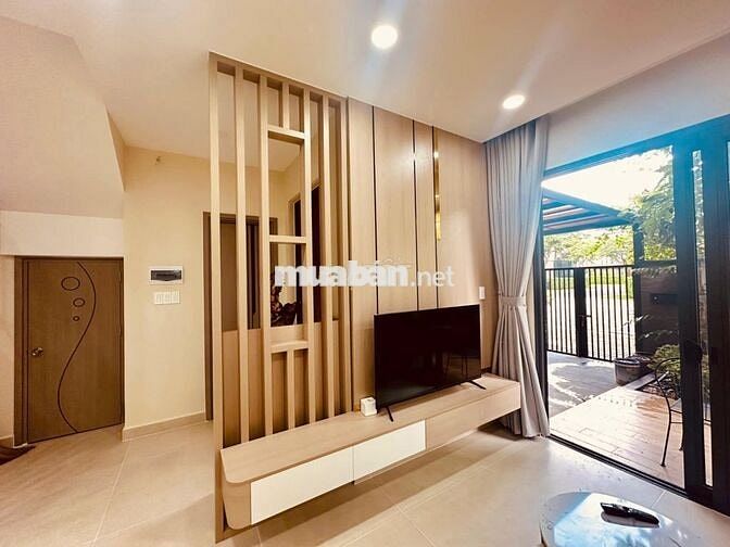 Cho thuê Nhà phố vườn 1 trệt 1 lầu 2pn 2vs thoáng mát, yên tĩnh