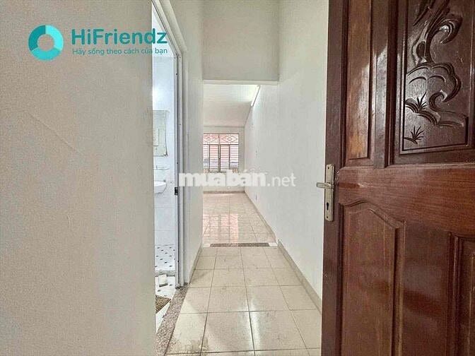 PHÒNG STUDIO CỬA SỔ TRỜI SIÊU RỘNG SIÊU THOÁNG MÁT