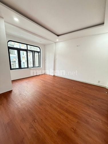Bán biệt thự 4 tầng 187/37 Bạch Đằng, Phường 2, Tân Bình, 6,2x15m