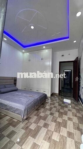 Nhà Hẻm ôtô, 60m2, 4 tầng , 5pn,5 Wc, sân thựợngj trứơc sauhồng riêng
