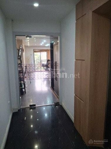 Cho thuê căn nhà 6 tầng phù hợp làm văn phòng cho thuê