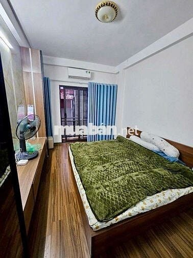 NHÀ DÂN XÂY CHẮC CHẮN , 6 PHÒG NGỦ . HÀNG XÓM TIME CITY . DT45M