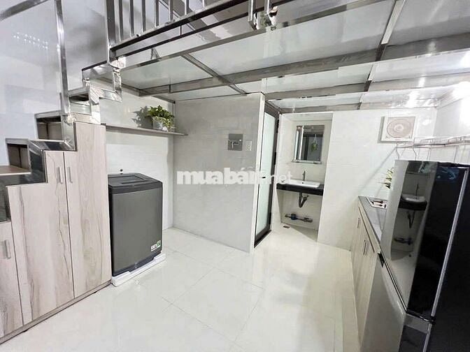 Duplex! Full option - Thang Máy - Hầm Xe - Bảo Vệ - Thành Thái Quận 10
