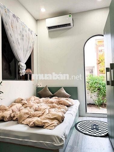 CHO THUÊ CĂN HỘ 2PN FULL NỘI THẤT BAN CÔNG GẦN CHUNG CƯ HÀ ĐÔ CENTROSA