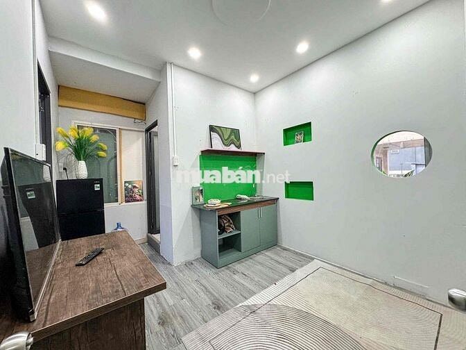 CHO THUÊ CĂN HỘ 2PN FULL NỘI THẤT BAN CÔNG GẦN CHUNG CƯ HÀ ĐÔ CENTROSA