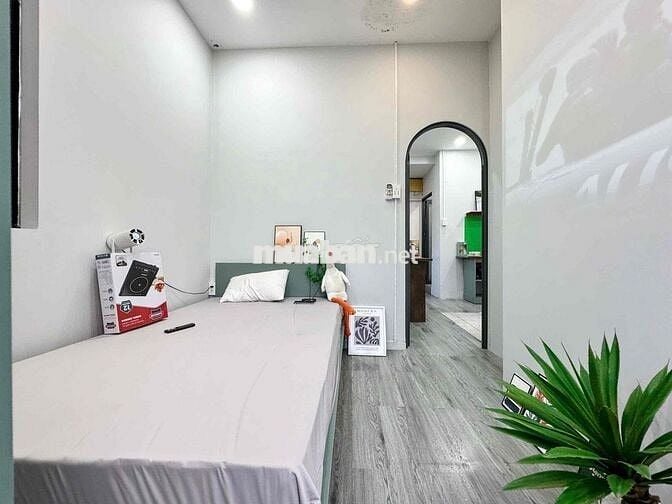 CHO THUÊ CĂN HỘ 2PN FULL NỘI THẤT BAN CÔNG GẦN CHUNG CƯ HÀ ĐÔ CENTROSA