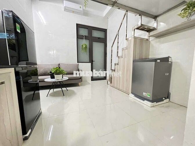 Duplex! Full option - Thang Máy - Hầm Xe - Bảo Vệ - Thành Thái Quận 10