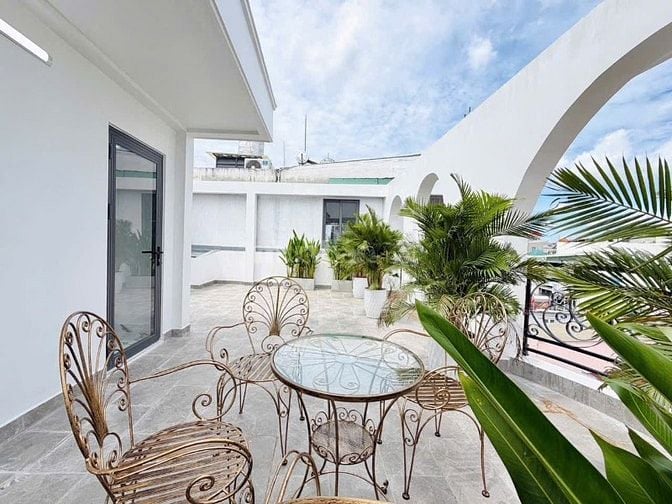 Bán nhà DT KHỦNG 8,5M X 10M KIỂU BIỆT THƯ VILA, CAO CẤP, HẺM Ô TÔ 