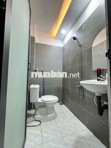 CHO THUÊ CĂN HỘ 2PN FULL NỘI THẤT BAN CÔNG GẦN CHUNG CƯ HÀ ĐÔ CENTROSA