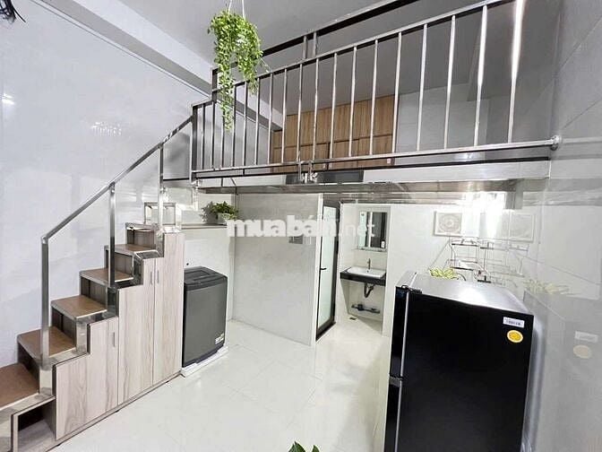 Duplex! Full option - Thang Máy - Hầm Xe - Bảo Vệ - Thành Thái Quận 10