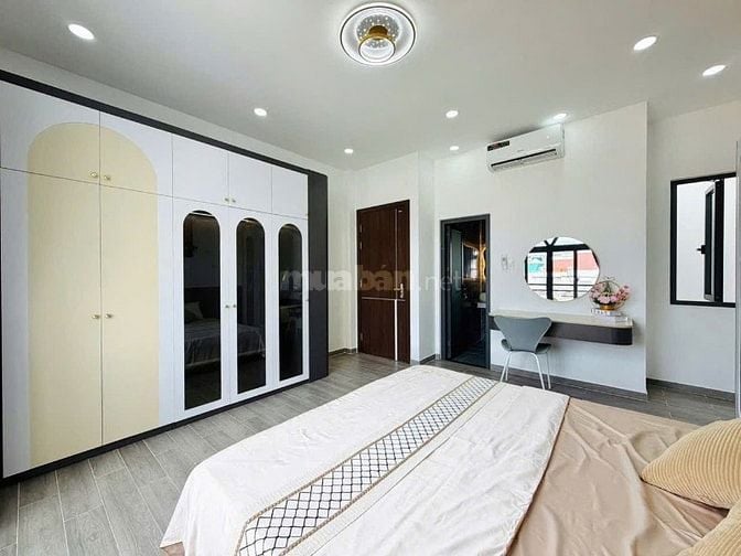 Bán nhà DT KHỦNG 8,5M X 10M KIỂU BIỆT THƯ VILA, CAO CẤP, HẺM Ô TÔ 