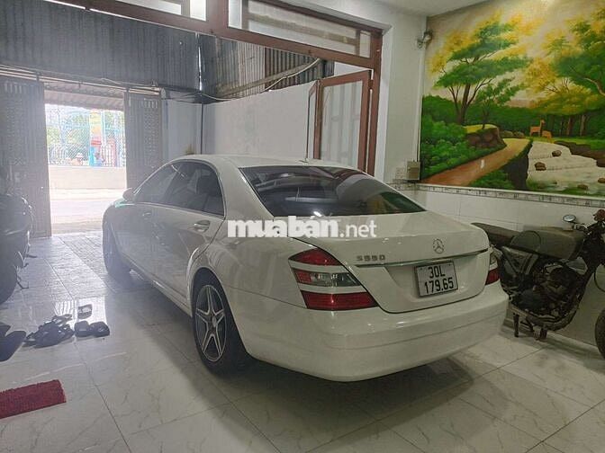 Mercedes S550