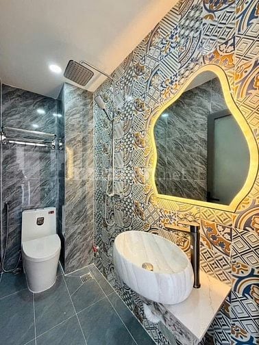 Bán nhà DT KHỦNG 8,5M X 10M KIỂU BIỆT THƯ VILA, CAO CẤP, HẺM Ô TÔ 