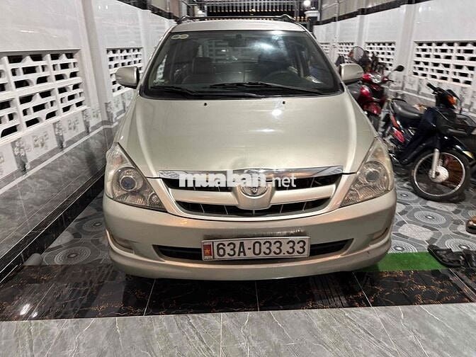 Toyota Innova biển vip 3333