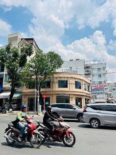 Bán nhà MTKD Đinh Bộ Lĩnh, P.Bình Thạnh – vị trí góc 2 mặt tiền đẹp