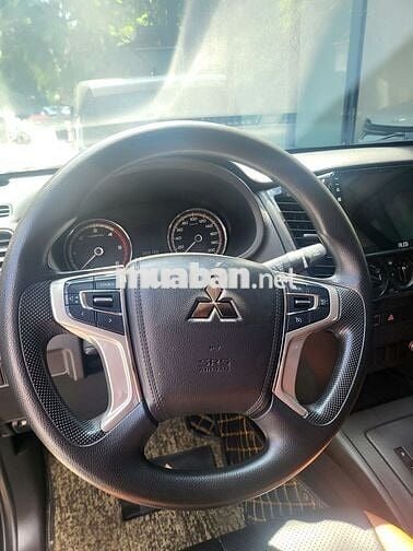 Mitsubishi Triton 2021 4x2 AT Mivec - 8000 km
