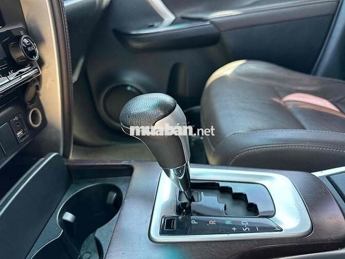 Toyota Fortuner 2019 2.8V 4x4 AT - 7c tự động
