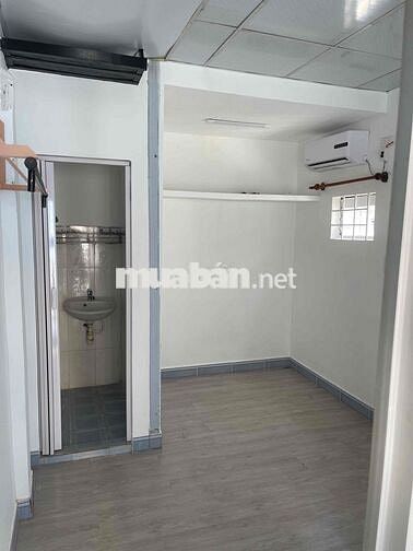 Nhà Nguyên Căn Hẻm Nhỏ 2 Tolet