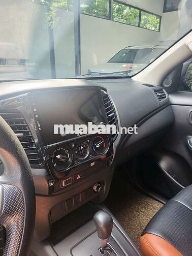 Mitsubishi Triton 2021 4x2 AT Mivec - 8000 km