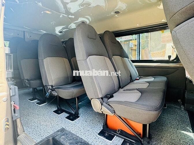 Ford Transit 2022 - 1 Chủ Sử Dụng - Chính Hãng