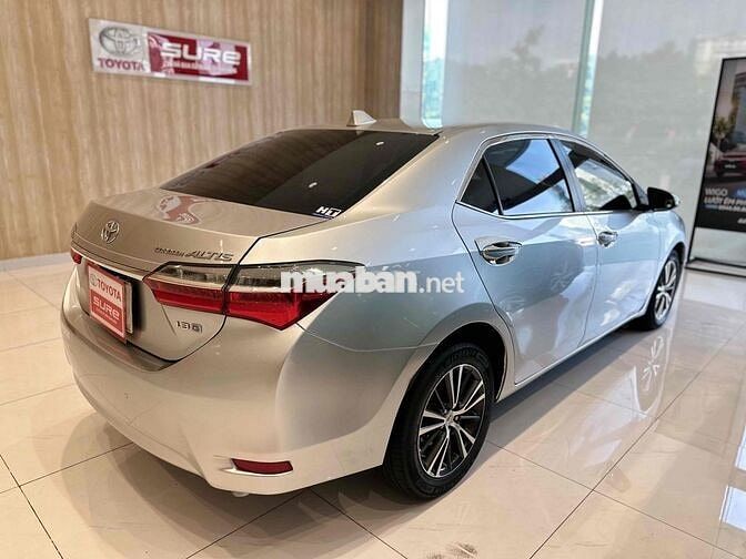 Toyota Corolla Altis 2019 1.8G xe đẹp BH 1 năm