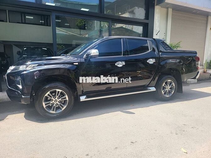 Mitsubishi Triton 2021 4x2 AT Mivec - 8000 km
