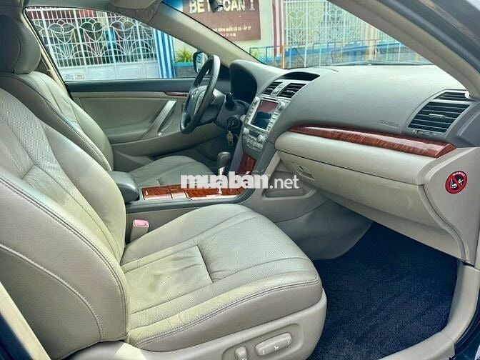 Camry 2.4G năm 2010 một chủ từ đầu