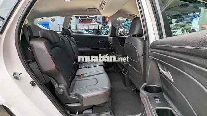 Hyundai Stargazer X 1.5 AT - Giảm giá 45 triệu