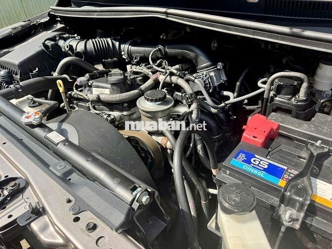 Toyota Innova 2.0G đời xe: 2018 Số tự động 8 chỗ