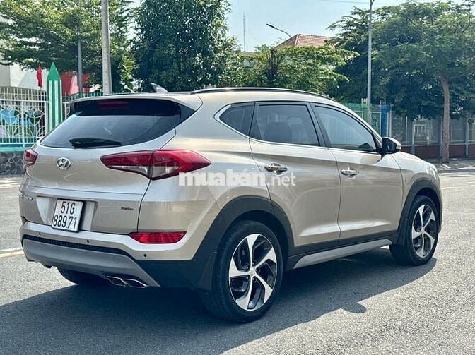 Huyndai Tucson đời xe: 2019 Số tự động 1.6 Turbo
