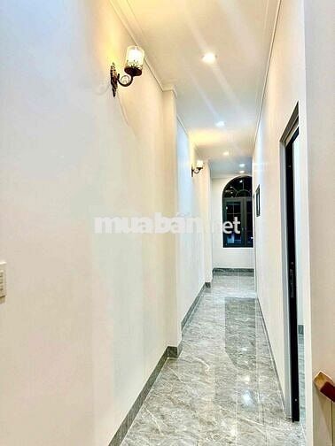 BÁN NHÀ PHƯỜNG TÂN PHONG. GẦN QUẢNG TRƯỜNG TỈNH ĐỒNG NAI