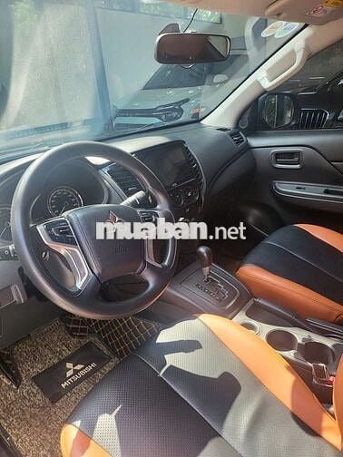 Mitsubishi Triton 2021 4x2 AT Mivec - 8000 km