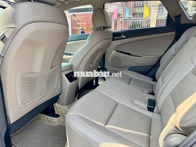 Huyndai Tucson đời xe: 2019 Số tự động 1.6 Turbo