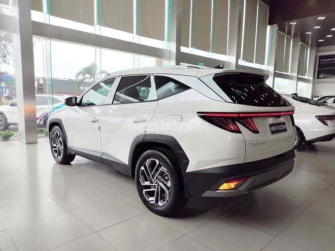 Hyundai Tucson 2025 1.6  Turbo - Giảm giá 48 triêu