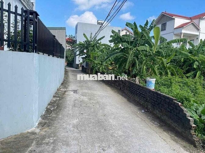 Đất nền Cự Khối Long Biên. Ô tô đậu tận cửa. Thoáng mát An ninh. Lôgoc