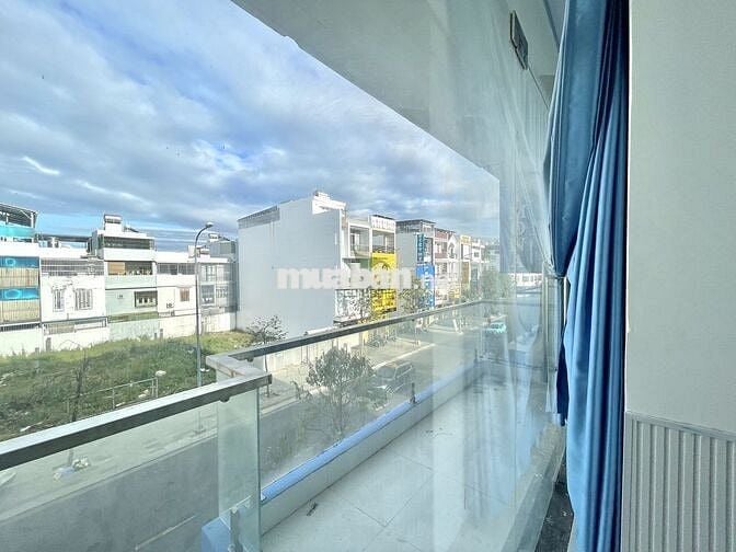 🏢 CHO THUÊ NHÀ KINH DOANH 4 TẦNG MẶT TIỀN THÍCH QUẢNG ĐỨC,GIÁ 50 TRIỆU